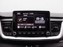 Kia Stonic 1.0 T-GDi MHEV DynamicLine | Achteruitrij camera | PDC | LED | Cruise control | Airco | Navi Carplay