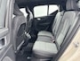 Volvo XC40 B4 Plus Dark | 19" Allseason | Trekhaak | Voorruitverwarming | Elektr. verst. Stoelen | Harman Kardon | Keyless | Adaptieve Cruise | BLIS | Google