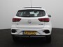 MG MG ZS EV Long Range Luxury 70 kWh | Apple Carplay/Android Auto | Achteruitrijcamera | Panoramadak | Cruise Control | Lederen Bekleding |
