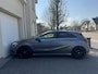 Mercedes-Benz A-klasse 180 AMG Facelift Navi Clima SportLeder Led 19" Pdc A45 Sportuitlaat
