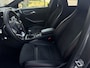Mercedes-Benz A-klasse 180 AMG Facelift Navi Clima SportLeder Led 19" Pdc A45 Sportuitlaat