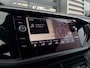 Volkswagen T-Cross 1.0 TSI 110 pk Style | Achteruitrijcamera | Dode hoek detectie | Elektrische A-klep | Navigatie | DAB | Stoelverwarming |