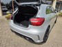 Mercedes-Benz A-klasse 180 AMG | Led | Stoelverw | Zwarte hemel | Navi | 18 inch | Nap