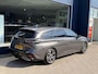 Peugeot 308 SW 1.6 Plug-in Hybrid 180 PK Allure | Trekhaak 1450KG | Automaat | Navigatie | Dodehoek Detectie | Stoel & Stuur Verwarming | Keyless Entry | Climate Control | Cruise Control | Full LED Verlichting |