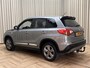 Suzuki Vitara 1.6 Comfort *Afn. Trekhaak* Navigatie / Cruise / Camera / ECC-Clima / 17" LMV / Dakspoiler / Privacy Glass