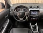 Suzuki Vitara 1.6 Comfort *Afn. Trekhaak* Navigatie / Cruise / Camera / ECC-Clima / 17" LMV / Dakspoiler / Privacy Glass