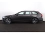 Volvo V90 T8 Recharge AWD Ultra Dark - Luchtvering - Panorama/schuifdak - IntelliSafe Assist & Surround - 360º Camera - Bowers & Wilkins audio - Verwarmde voorstoelen, stuur & achterbank - Parkeersensoren voor & achter - Elektr. bedienb. voorstoelen met geheugen - Geventileerde voorstoelen - Head up display - Elektr. inklapbare trekhaak - 20' LMV