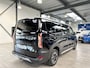 Ford Tourneo Custom Active 340 2.5 PHEV 233 pk L2 8 persoons | Trekhaak | Winter Pack | B&O | Camera | 2x schuifdeur | Adapt. cruise | LED | 17" | 4 seiz. banden | 1850kg trekgewicht |