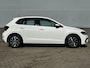 Volkswagen Polo TSI 95 pk Life Business | Parkeersensoren Voor + Achter | Apple Carplay / Android Auto | Climate Control | Stoelverwarming