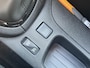 Renault Clio Estate 0.9 TCe Zen / ALL SEASON BANDEN / PARKEERSENSOREN / CRUISE CONTROL / BASS REFLEX AUDIO