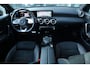 Mercedes-Benz A-klasse 250 e AMG Night Ambient Widescreen CarPlay 19” Camera Stoelverwarming LED DAB