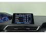 Peugeot 5008 1.2 Turbo Allure 130 Pk | Automaat | Trekhaak | Navigatie | 19-Inch | Elektrische Achterklep | Camera Achter