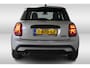 MINI Cooper Mini 1.5 Camden Edition Navigatie by App | Parkeersensoren | Airco | Lichtmetalen velgen