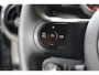 MINI Cooper Mini 1.5 Camden Edition Navigatie by App | Parkeersensoren | Airco | Lichtmetalen velgen