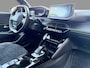 Peugeot e-208 EV GT Pack 50 kWh SoH 92,7% / Panoramdak / Warmtepomp / 3 Fase / Adaptive cruise / camera / Carplay / Leder/Alcantara / DAB+ / 3 Fase / Navigatie / Dodehoek / Keyless / Full LED / 1e Eigenaar /