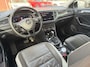 Volkswagen T-Roc 1.5 TSI 150 pk Style Business | Panoramadak | Leder | Achteruitrijcamera | Led Koplampen | Cruise controle adaptief | Dode hoekdetectie | Stoel verwarming | Elektrische A-klep |