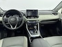 Toyota RAV4 2.5 Hybrid AWD Executive | Leder | Dodehoek detectie | JBL | Navigatie | Camera | Stoel-/stuurverwarming | Verwarmbare voorruit | Stoelventilatie | Digitale binnenspiegel | Apple Carplay / Android Auto | 19 inch