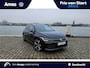 Volkswagen Golf 1.5 eHybrid Life Edition 204pk |Achteruitrijcamera | Adaptive cruise control | Semi-Automaat