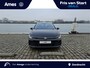 Volkswagen Golf 1.5 eHybrid Life Edition 204pk |Achteruitrijcamera | Adaptive cruise control | Semi-Automaat