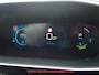 Peugeot e-2008 EV GT Première 1 fase 50 kWh / 92% SOH / PANODAK / STOELVERWARMING / ACC / CARPLAY