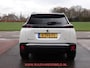 Peugeot e-2008 EV GT Première 1 fase 50 kWh / 92% SOH / PANODAK / STOELVERWARMING / ACC / CARPLAY