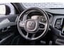 Volvo XC90 T8 Plug-in Hybrid AWD R-Design | 7-Zits | Navigatie | Trekhaak | Sportstoelen | Stoel-/Stuurverwarming | Keyless Entry | Elektrische Achterklep | Zitverlenging | Dodehoekdetectie | Adaptieve Cruise Control | Achteruitrijcamera | Parkeersensoren