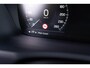Volvo XC90 T8 Plug-in Hybrid AWD R-Design | 7-Zits | Navigatie | Trekhaak | Sportstoelen | Stoel-/Stuurverwarming | Keyless Entry | Elektrische Achterklep | Zitverlenging | Dodehoekdetectie | Adaptieve Cruise Control | Achteruitrijcamera | Parkeersensoren