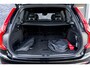 Volvo XC90 T8 Plug-in Hybrid AWD R-Design | 7-Zits | Navigatie | Trekhaak | Sportstoelen | Stoel-/Stuurverwarming | Keyless Entry | Elektrische Achterklep | Zitverlenging | Dodehoekdetectie | Adaptieve Cruise Control | Achteruitrijcamera | Parkeersensoren