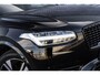 Volvo XC90 T8 Plug-in Hybrid AWD R-Design | 7-Zits | Navigatie | Trekhaak | Sportstoelen | Stoel-/Stuurverwarming | Keyless Entry | Elektrische Achterklep | Zitverlenging | Dodehoekdetectie | Adaptieve Cruise Control | Achteruitrijcamera | Parkeersensoren
