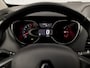 Renault Captur 0.9 TCe Dynamique (NAVIGATIE, CLIMATE, CAMERA, GETINT GLAS, SPORTSTOELEN, XENON, TREKHAAK, CRUISE, NIEUWE APK, NIEUWSTAAT)