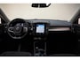 Volvo XC40 T4 Recharge R-Design [ Trekhaak Navi apple Carplay / Android Pdc ]