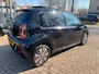 Volkswagen e-Up! E-Up! Highline, panoramadak, cruise, automaat, 5 deurs, navigatie, stoelverwarming, elec pakket 52.000 km n.a.p