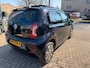 Volkswagen e-Up! E-Up! Highline, panoramadak, cruise, automaat, 5 deurs, navigatie, stoelverwarming, elec pakket 52.000 km n.a.p