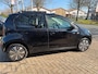 Volkswagen e-Up! E-Up! Highline, panoramadak, cruise, automaat, 5 deurs, navigatie, stoelverwarming, elec pakket 52.000 km n.a.p