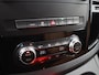 Mercedes-Benz Vito 119 CDI | Aut. | L2 Lang | Dubbele Cabine | LED Koplampen | LM Velgen | Sidebars | Lederen bekleding | Trekhaak | Parkeercamera | Navigatie | Certified