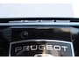 Peugeot e-5008 73KWH 210PK 7-ZITS GT AVANTAGE AUTOMAAT / NAVI / LEDER / CLIMA / FULL-LED / 20" LMV / AFN. TREKHAAK / KEYLESS / PANO. DAK / WARMTEPOMP / FOCAL AUDIO / 360° CAMERA / ADAPT. CRUISECONTROL / WINTERPAKKET / NIEUWSTAAT !!