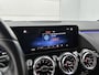 Mercedes-Benz B-klasse 250 e Plug-In Hybride Ledkoplampen | Achteruitrijcamera | Dodehoekassistent | Stuur en Stoelventilatie/- verwarming voor. | Sfeerverlichting. Inclusief 24 maanden Mercedes-Benz Certified garantie voor Europa.