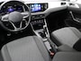 Volkswagen Polo 1.0 TSI Life Edition / Navigatie / Airco Climat Control / Apple CarPlay & Android Auto / Cruise Control / Digitaal Dashbord / LMV / LED / Stoel verwarming voor / Parkeersensoren voor & achter /
