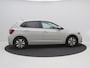 Volkswagen Polo 1.0 TSI Life Edition / Navigatie / Airco Climat Control / Apple CarPlay & Android Auto / Cruise Control / Digitaal Dashbord / LMV / LED / Stoel verwarming voor / Parkeersensoren voor & achter /