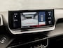Peugeot 2008 1.2 PureTech Allure Automaat (VIRTUAL COCKPIT, APPLE CARPLAY, GROOT NAVI, 360 CAMERA, KEYLESS, SPORTSTOELEN, CRUISE, LANE ASSIST, NIEUWE APK, NIEUWSTAAT)