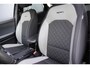 Kia ProCeed 1.0 T-GDI GT-Line Edition BJ2021 Lmv 17" | Led | Pdc | Side-skirts | Achteruitrijcamera | Navi | Climate control | Cruise control | Zwarte hemel | Extra getint glas