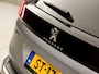 Peugeot 3008 1.2 PureTech Premium Sport (PANORAMADAK, APPLE CARPLAY, GROOT NAVI, 360 CAMERA, SPORTSTOELEN, LEDER, GETINT GLAS, CRUISE, NIEUWE APK, NIEUWSTAAT)