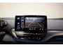 Volkswagen ID.4 KK 77 kWh First Pro 3-Fase [ Trekhaak LED Navi Camera Apple/Android Stoelverwarming ]
