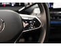 Volkswagen ID.4 KK 77 kWh First Pro 3-Fase [ Trekhaak LED Navi Camera Apple/Android Stoelverwarming ]