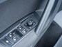 Volkswagen Tiguan 1.5 TSI Business R-Line | Navigatie | Adaptieve Cruise Control | LED Koplampen | R-Line | 19'' Lichtmetalen Velgen | Climate Control | Apple Carplay | Android Auto | Parkeersensoren | Regensensor | DAB+ Radio |