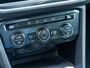 Volkswagen Tiguan 1.5 TSI Business R-Line | Navigatie | Adaptieve Cruise Control | LED Koplampen | R-Line | 19'' Lichtmetalen Velgen | Climate Control | Apple Carplay | Android Auto | Parkeersensoren | Regensensor | DAB+ Radio |