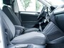 Volkswagen Tiguan 1.5 TSI Business R-Line | Navigatie | Adaptieve Cruise Control | LED Koplampen | R-Line | 19'' Lichtmetalen Velgen | Climate Control | Apple Carplay | Android Auto | Parkeersensoren | Regensensor | DAB+ Radio |