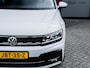Volkswagen Tiguan 1.5 TSI Business R-Line | Navigatie | Adaptieve Cruise Control | LED Koplampen | R-Line | 19'' Lichtmetalen Velgen | Climate Control | Apple Carplay | Android Auto | Parkeersensoren | Regensensor | DAB+ Radio |