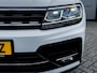 Volkswagen Tiguan 1.5 TSI Business R-Line | Navigatie | Adaptieve Cruise Control | LED Koplampen | R-Line | 19'' Lichtmetalen Velgen | Climate Control | Apple Carplay | Android Auto | Parkeersensoren | Regensensor | DAB+ Radio |