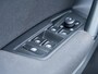 Volkswagen Tiguan 1.5 TSI Business R-Line | Navigatie | Adaptieve Cruise Control | LED Koplampen | R-Line | 19'' Lichtmetalen Velgen | Climate Control | Apple Carplay | Android Auto | Parkeersensoren | Regensensor | DAB+ Radio |